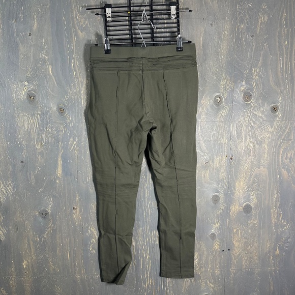 Legging Style pants - Picture 2 of 10